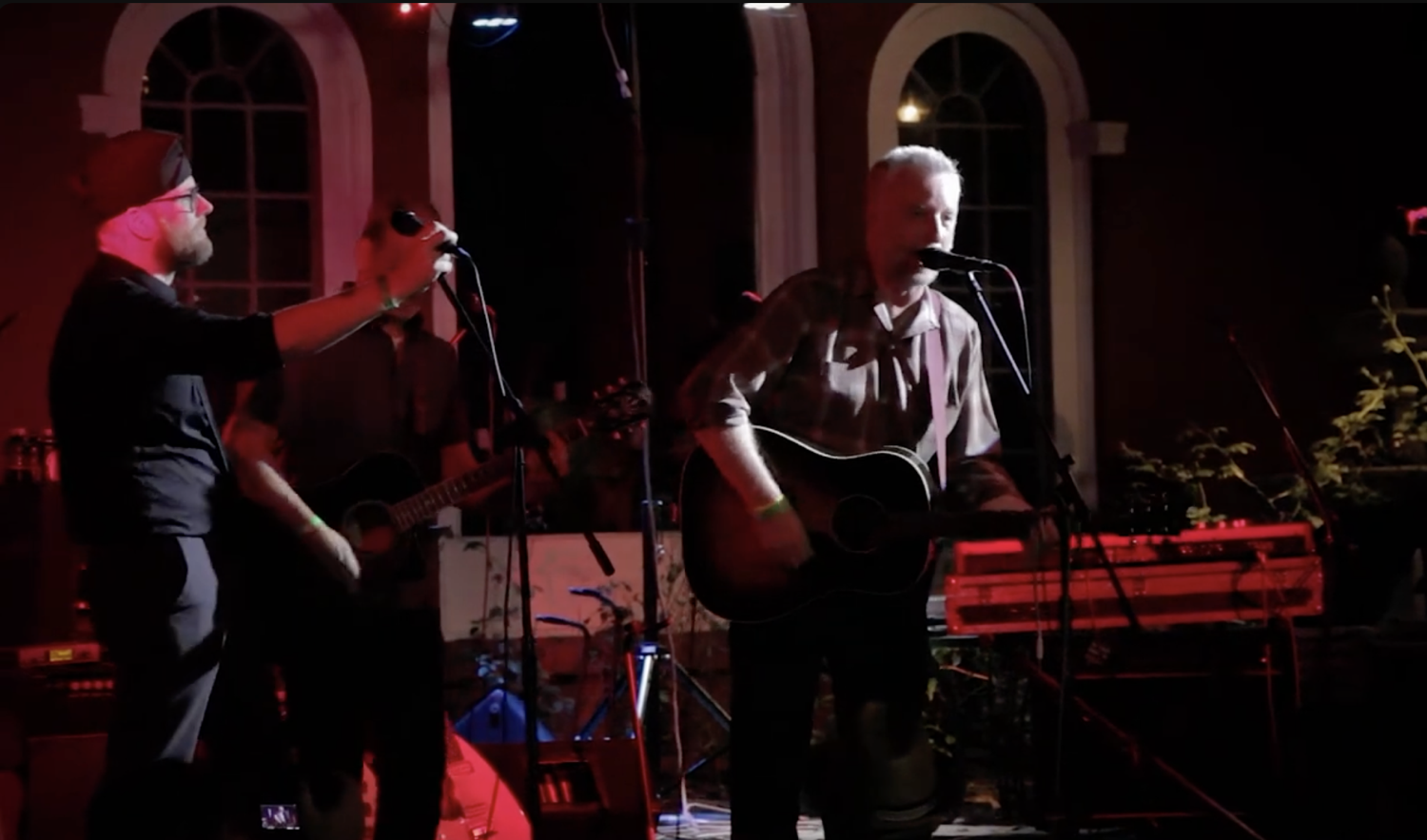 Billy Bragg and Wayne Kramer: Jail Guitar Doors Live 